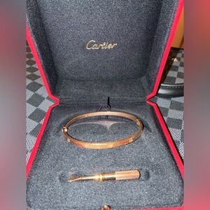 CARTIER ❤️Cartier Love Bracelet in 18K Pink Gold for Women size 19